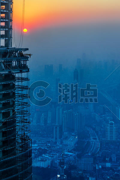 雾霾中的上海图片素材免费下载