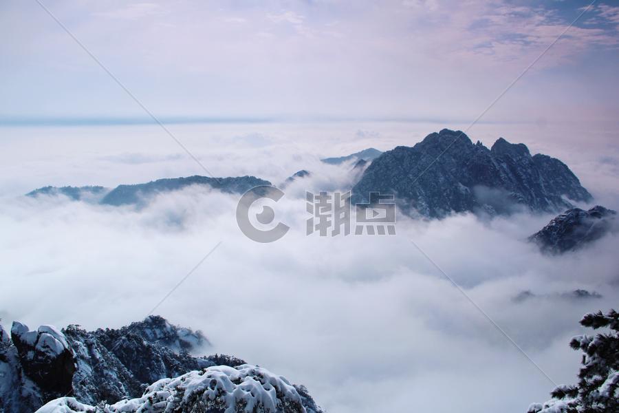 黄山冬季云海图片素材免费下载