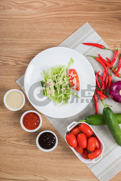 可口的蔬菜水果沙拉图片素材免费下载