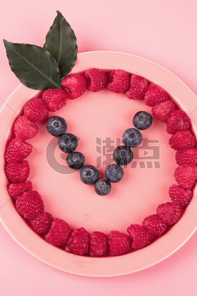 新鲜水果蓝莓树莓图片素材免费下载