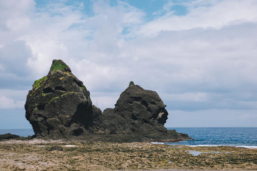 台湾绿岛大石头图片素材免费下载