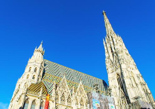 维也纳圣斯特凡大教堂晴天外景图片素材免费下载