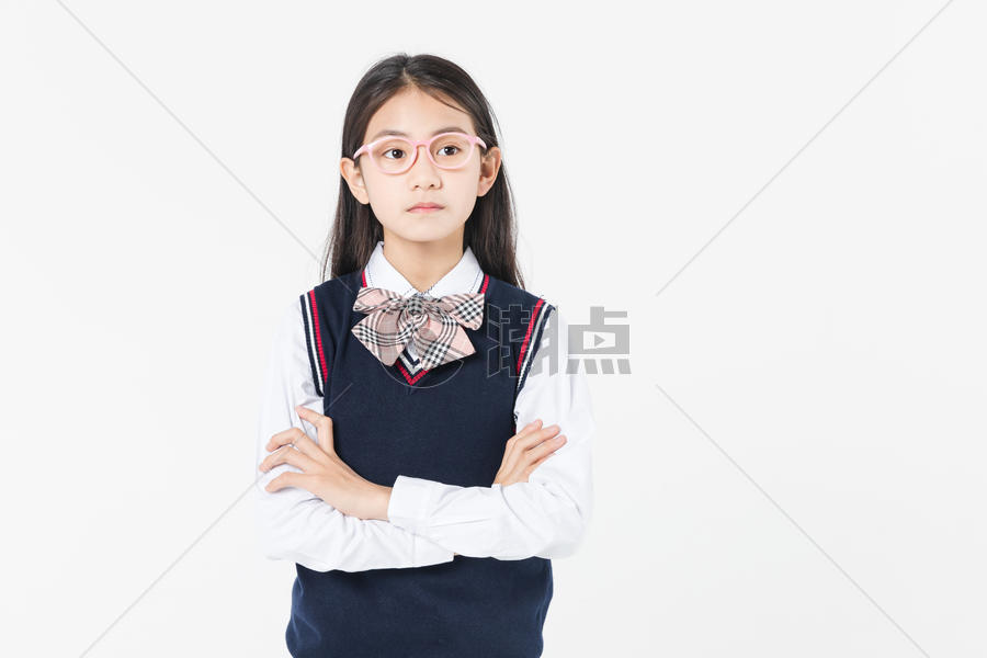 小学带眼镜的女生图片素材免费下载