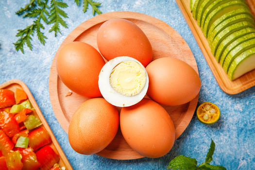 煮熟的鸡蛋图片素材免费下载