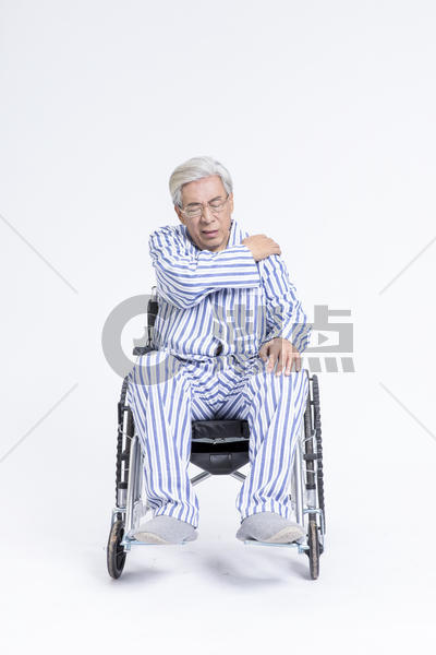 老年病人轮椅图片素材免费下载