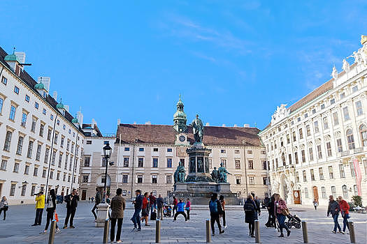 维也纳霍夫堡宫外英雄广场图片素材免费下载