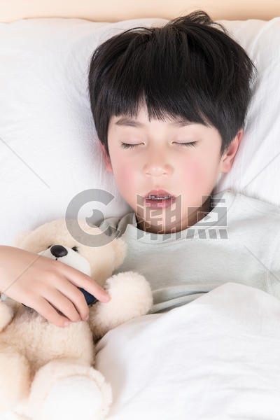 儿童睡觉图片素材免费下载