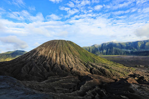 印尼活火山图片素材免费下载