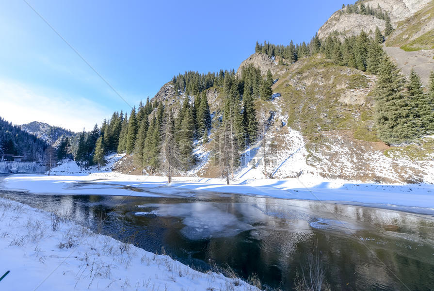 新疆天山风光雪景图片素材免费下载