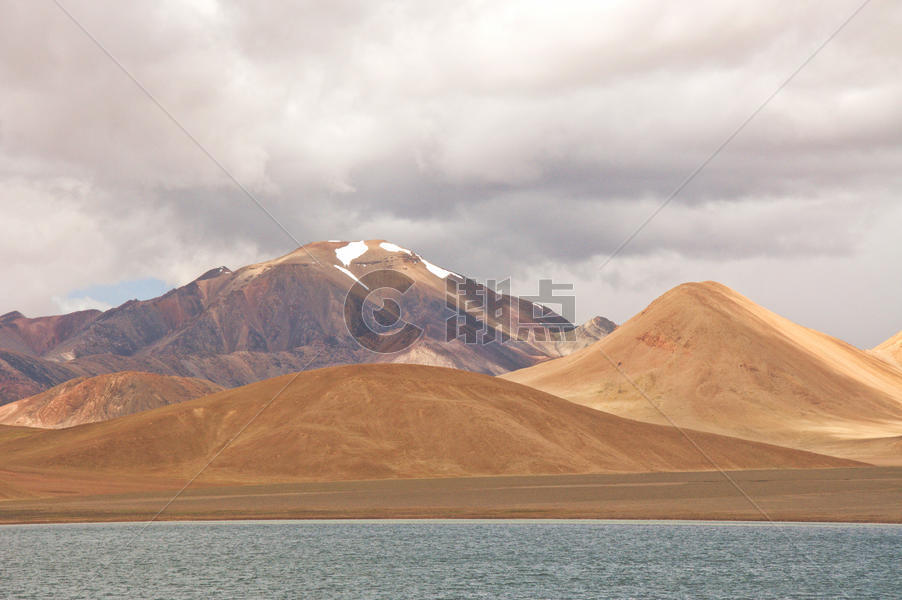 西藏阿里地区自然风光图片素材免费下载