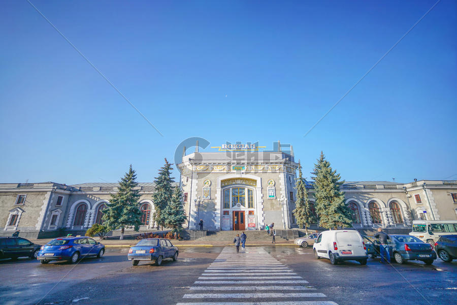 乌克兰爱情隧道火车站图片素材免费下载