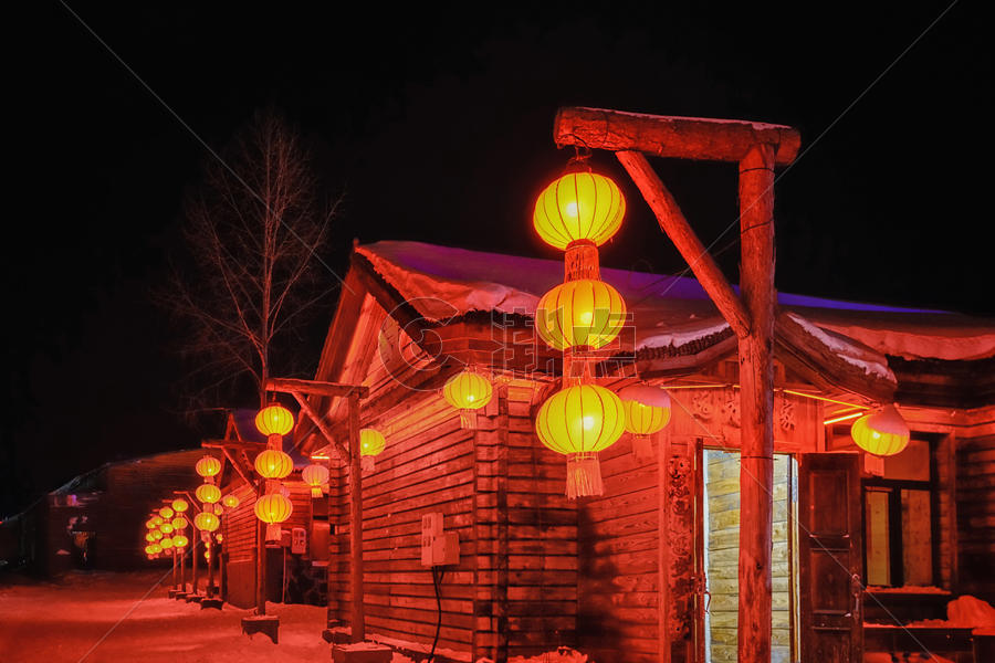 中国雪乡红灯笼图片素材免费下载