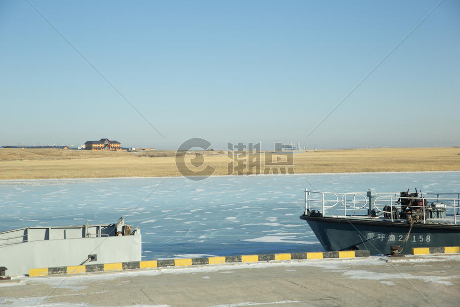 冬季内蒙古呼伦贝尔呼伦湖风光图片素材免费下载