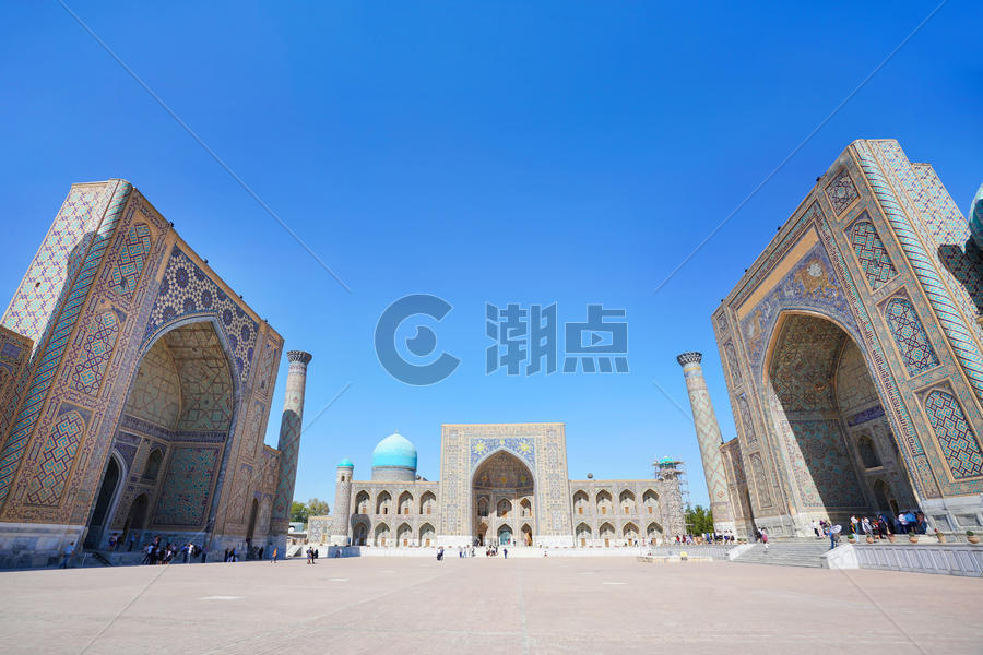 乌兹别克斯坦撒马尔罕雷吉斯坦广场清真寺图片素材免费下载