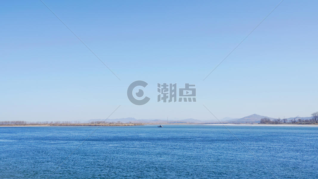 鸭绿江对岸朝鲜图片素材免费下载