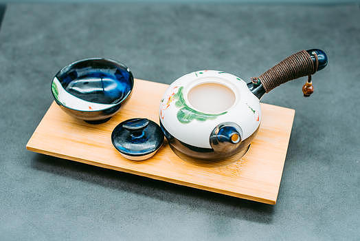 艺术手绘茶壶图片素材免费下载