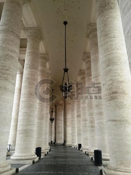 梵蒂冈圣彼得广场柱廊图片素材免费下载