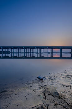 日落的渭河大桥图片素材免费下载
