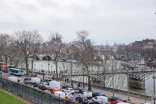 巴黎塞纳河畔图片素材免费下载