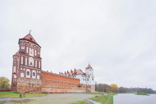 白俄罗斯米尔城堡水上城堡图片素材免费下载