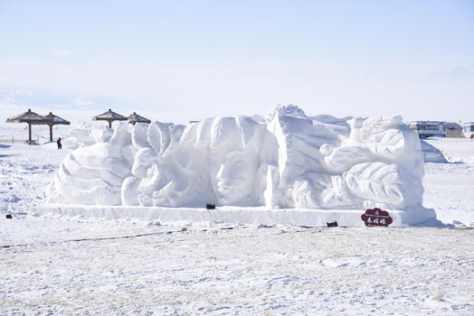 新疆赛里木湖冰雕图片素材免费下载
