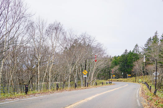 日本北海道阿寒摩周国立公园道路图片素材免费下载