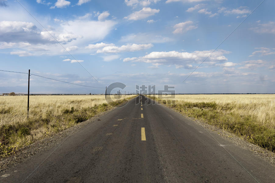 新疆自然风光公路交通图片素材免费下载