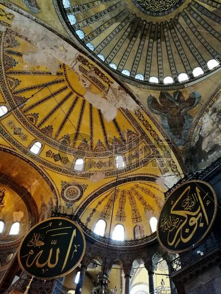土耳其索菲亚大教堂内部穹顶图片素材免费下载