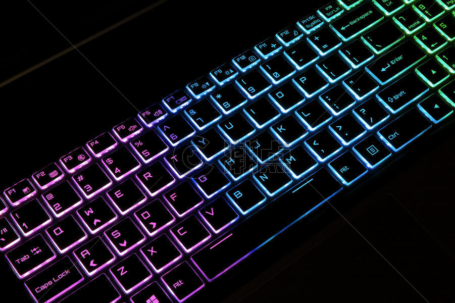 笔记本电脑彩色键盘图片素材免费下载