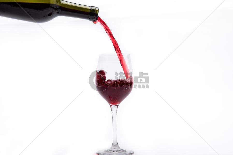 红酒倒酒图片素材免费下载
