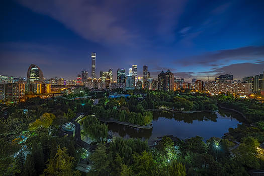 北京团结湖公园夜景CBD图片素材免费下载