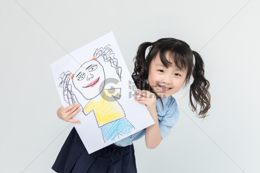 儿童节可爱儿童画画图片素材免费下载