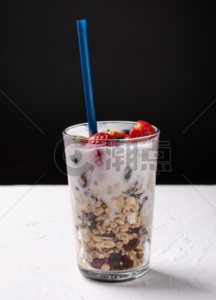 酸奶水果燕麦饮品图片素材免费下载