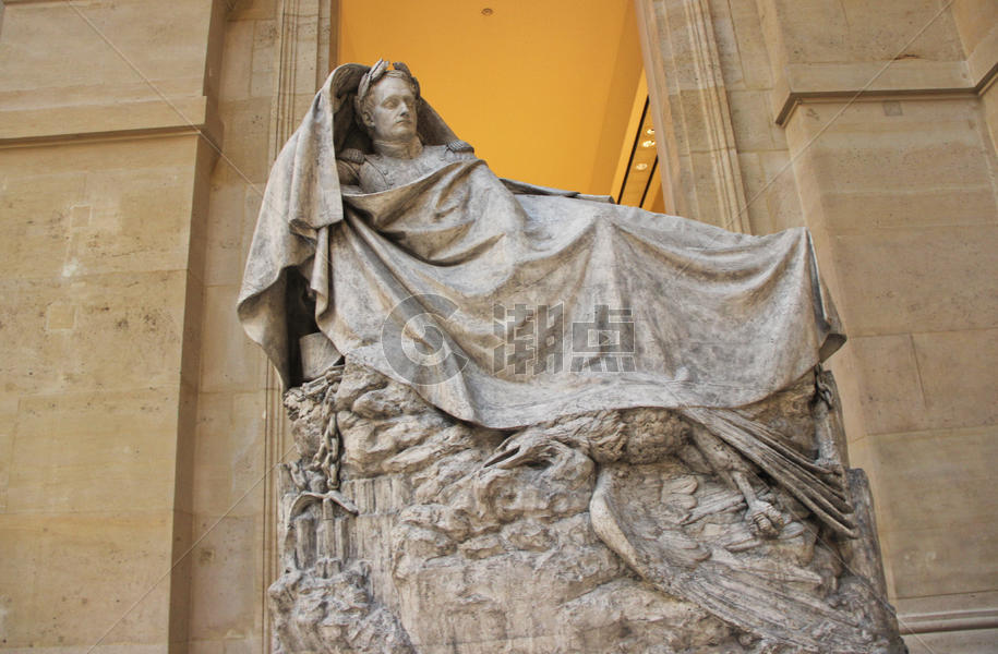 巴黎卢浮宫雕像图片素材免费下载