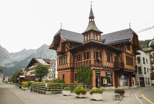 瑞士英格堡小镇风光图片素材免费下载