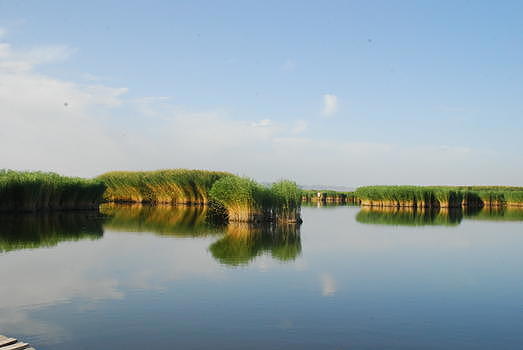新疆相思湖风景图片素材免费下载