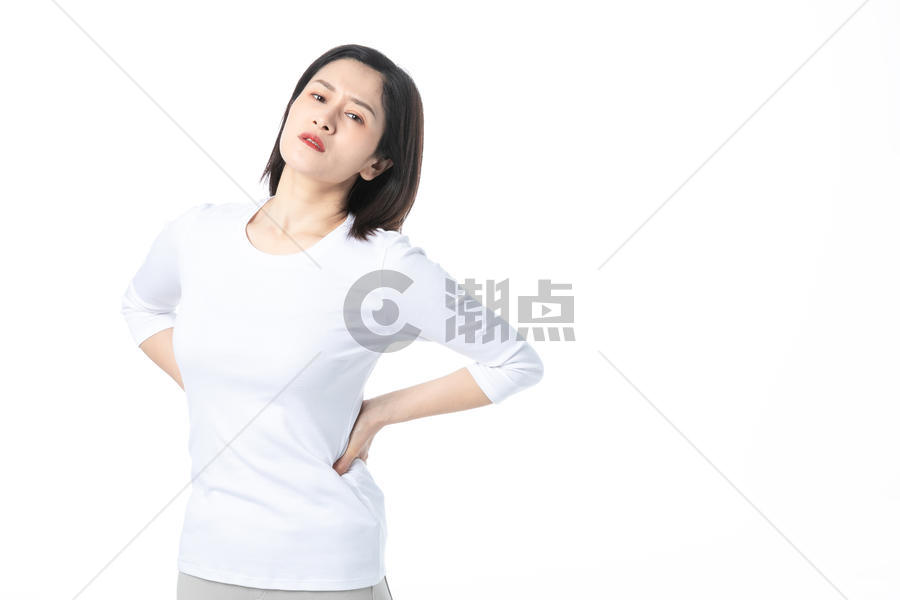 女性腰疼图片素材免费下载