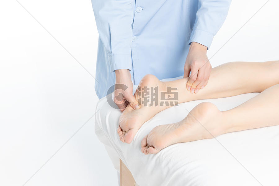 女性足底按摩摄影图67 4480图片素材免费下载 编号 潮点视频