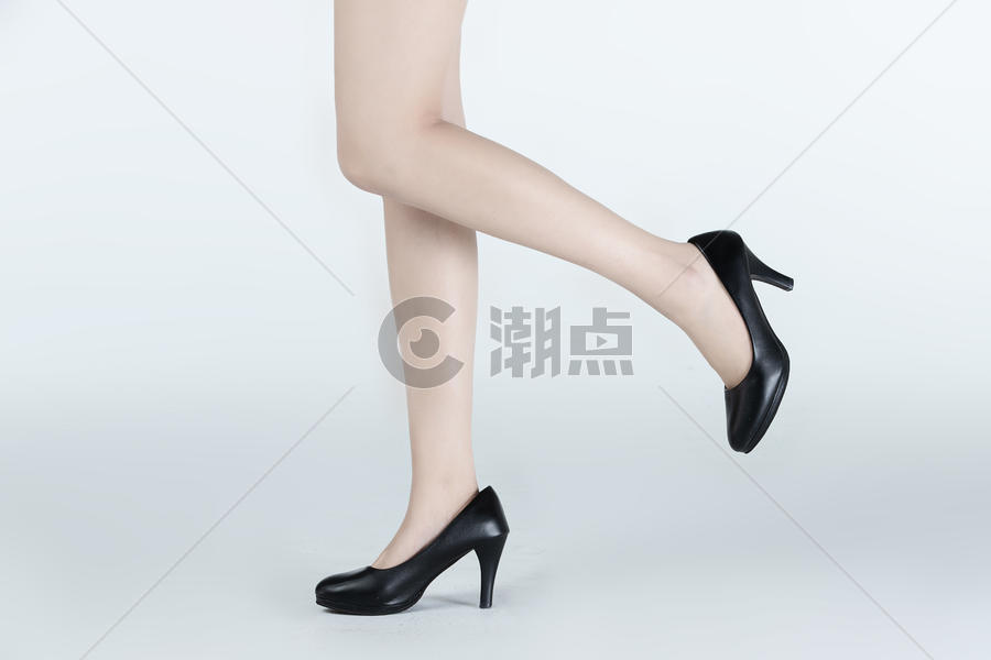 女性腿部图片素材免费下载