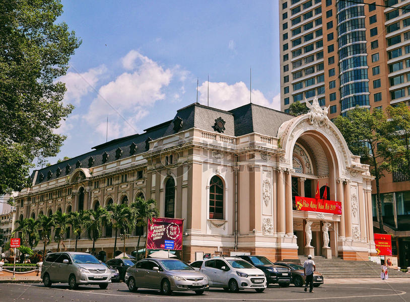 巴洛克风格建筑胡志明市大剧院全景图片素材免费下载