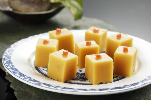 老北京小吃豌豆黄图片素材免费下载