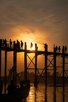 缅甸乌本桥日落图片素材免费下载