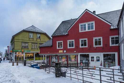 挪威特罗姆瑟城市街景图片素材免费下载