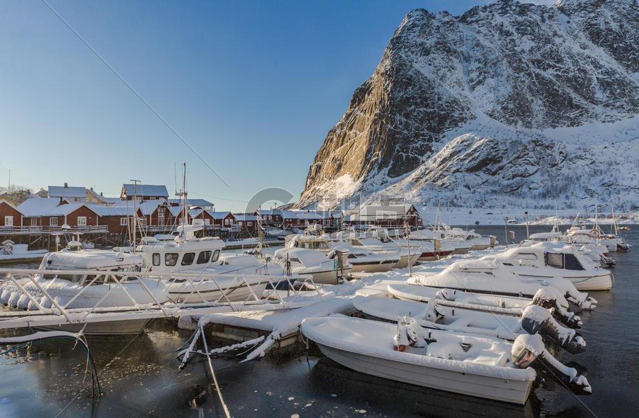 挪威著名旅游胜地雷纳渔村风光图片素材免费下载