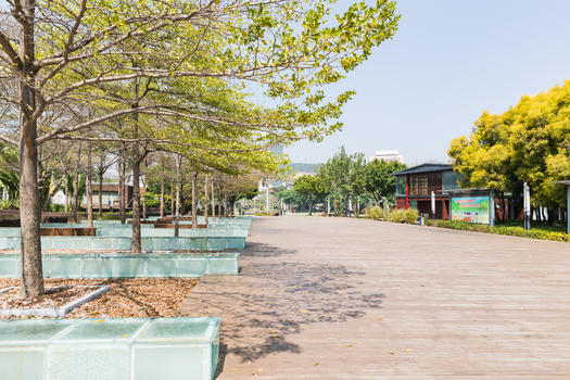公园空旷休息广场图片素材免费下载