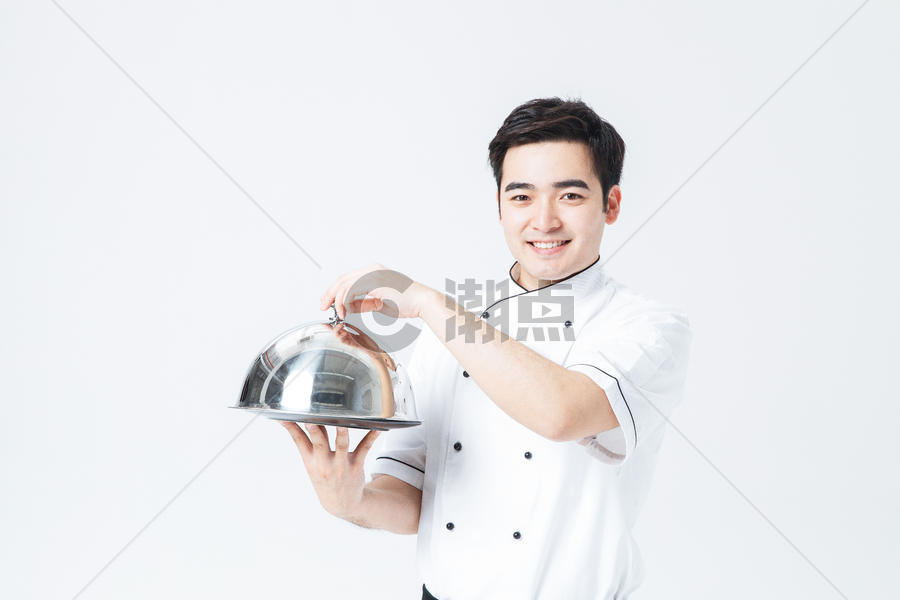 厨师拿着西餐托盘图片素材免费下载