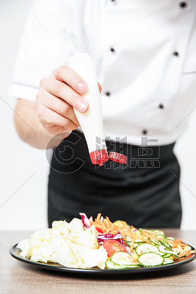 西餐厨师食物调味图片素材免费下载