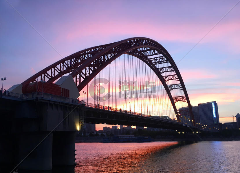 夕阳下的晴川桥图片素材免费下载