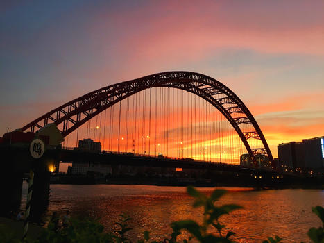 夕阳下的晴川桥图片素材免费下载