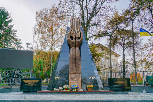 乌克兰利沃夫纪念碑图片素材免费下载